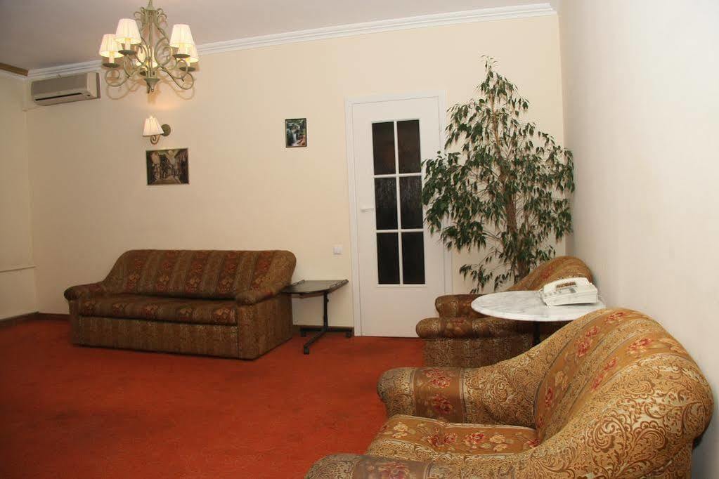 Business Centre Apartment Kiev Esterno foto
